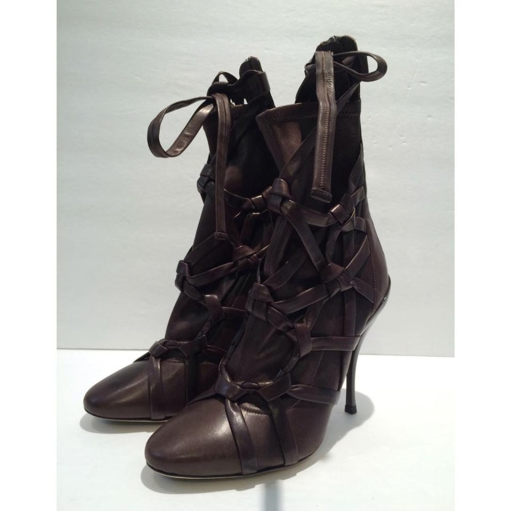 New Jimmy Choo Runway Lace Up Leather Ankle Boot - Picture 1 of 8